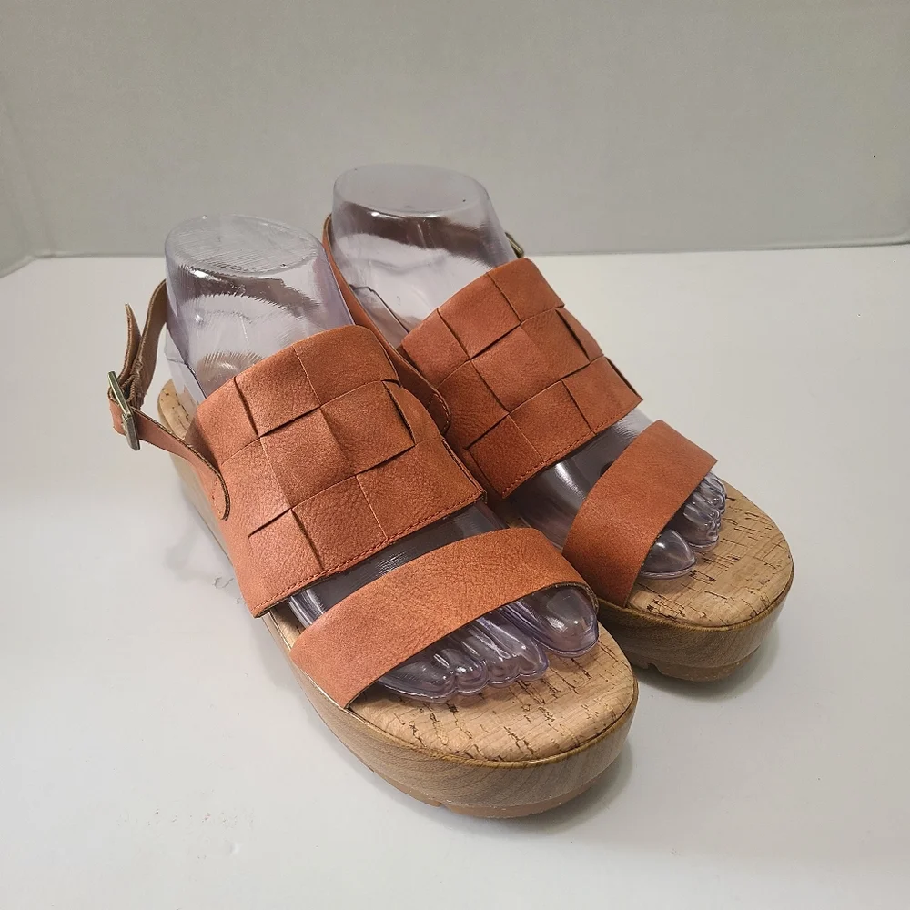 Korks by Kork-Ease Womens Fraya Vegan Strappy Platform Sandal Size 8 NWOT